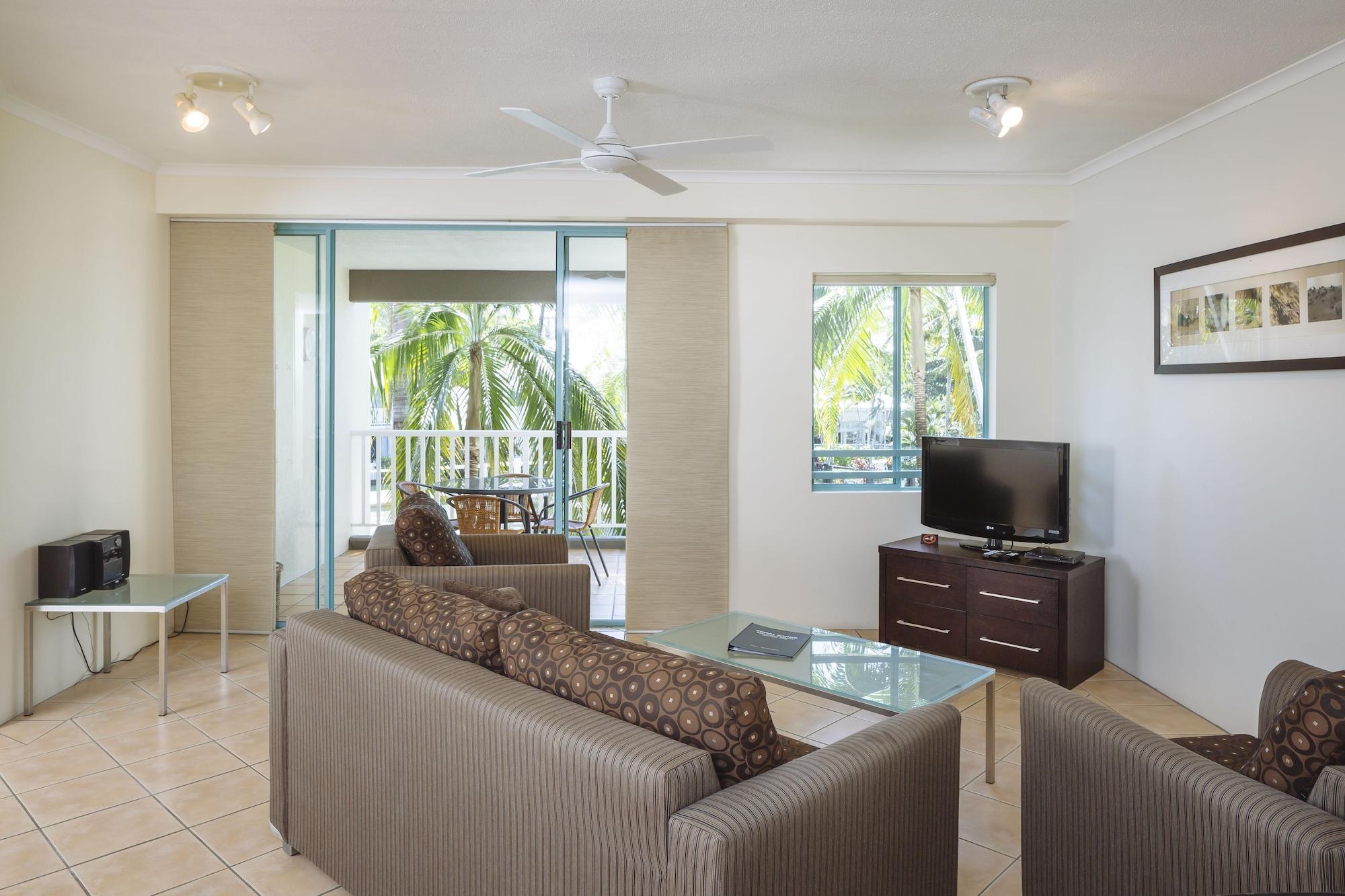 Coral Sands Beachfront Resort Trinity Beach Exterior foto