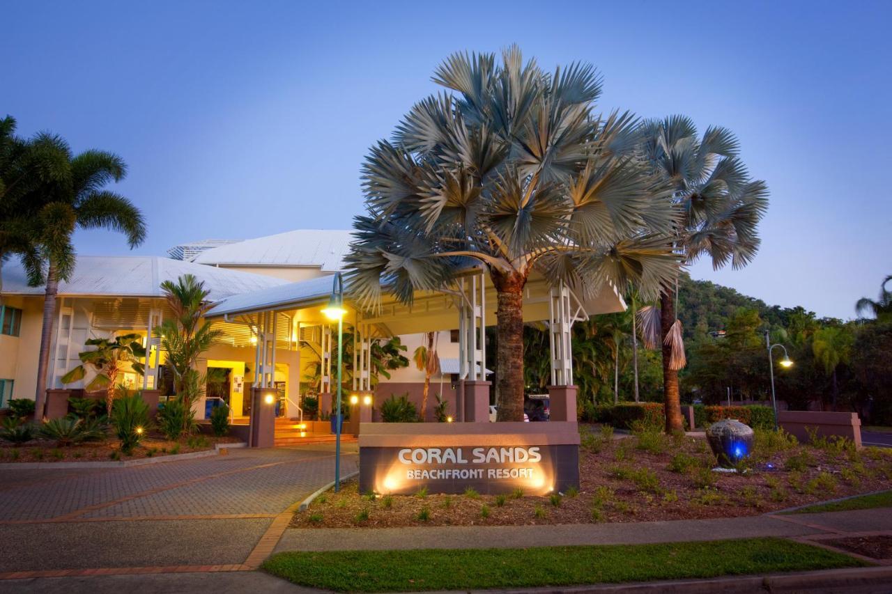 Coral Sands Beachfront Resort Trinity Beach Exterior foto